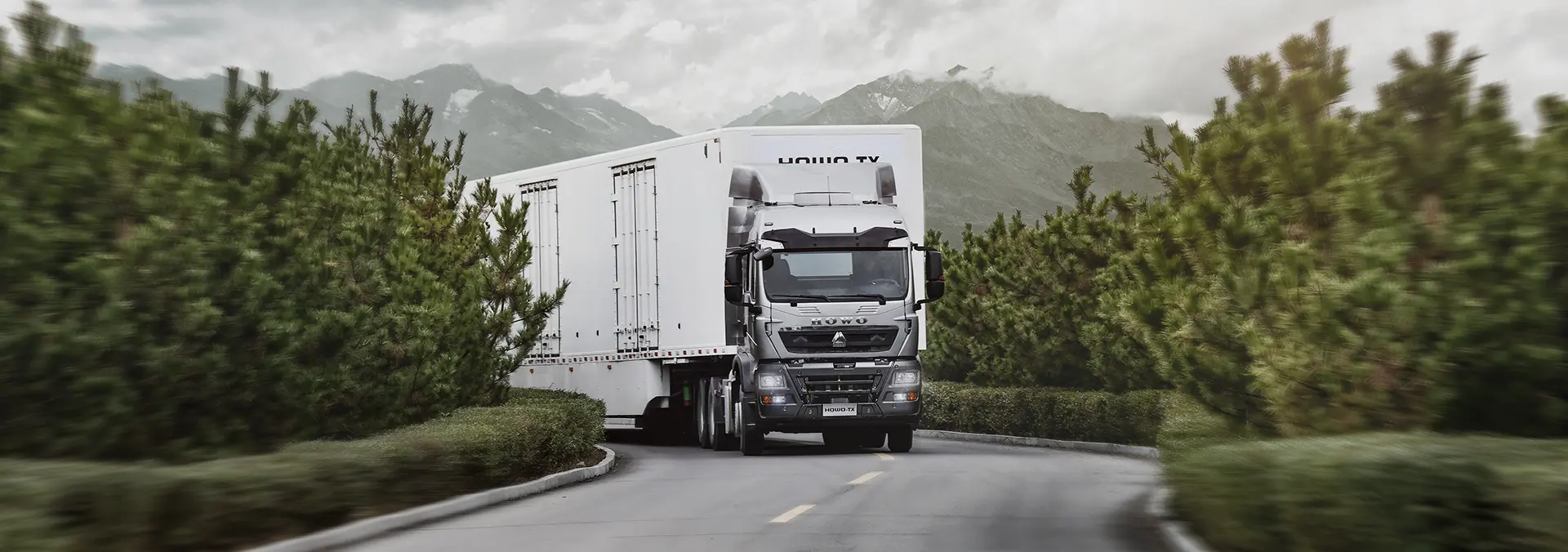 Cargo Trucks-banner-1